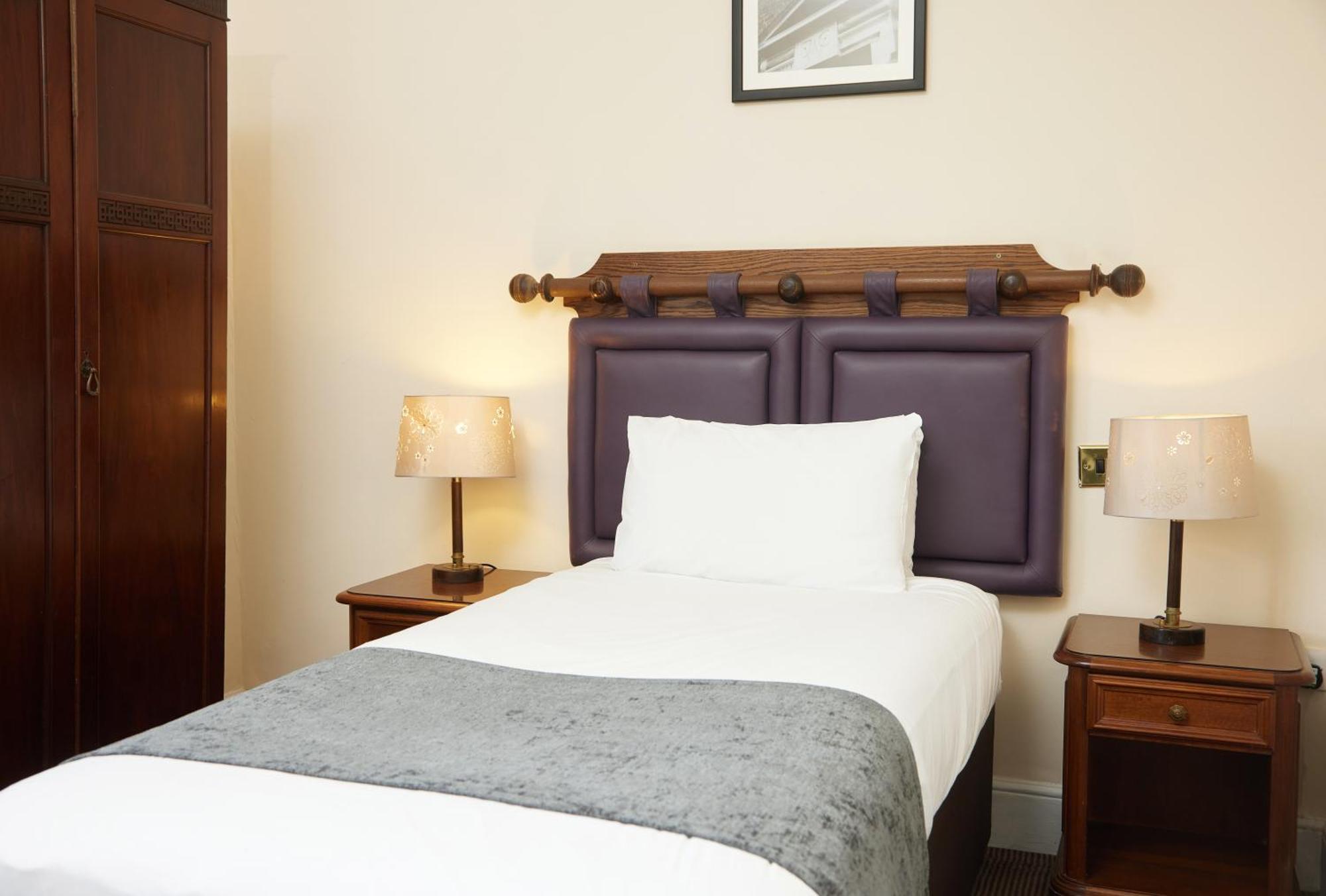 White Hart Hotel By Greene King Inns برينتري المظهر الخارجي الصورة